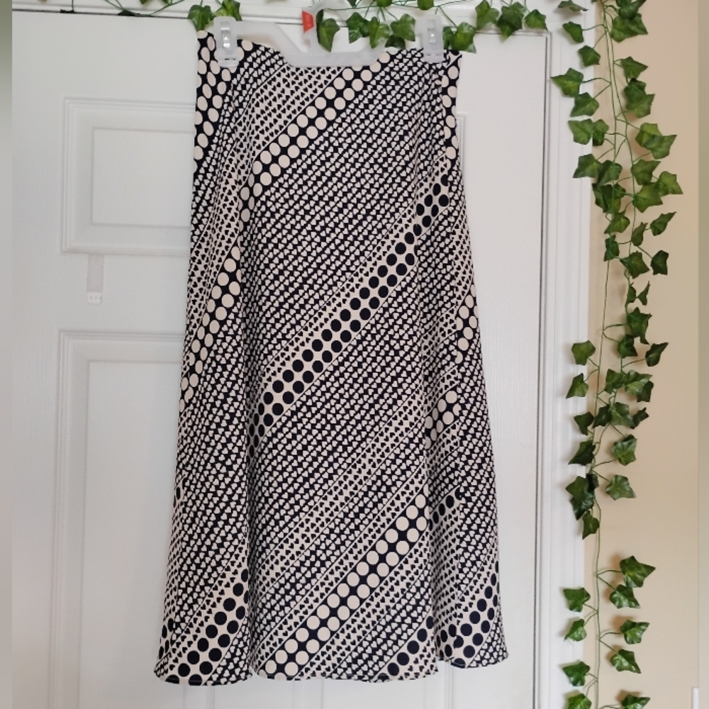 Navy blue loft skirt